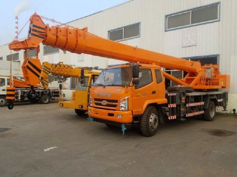 點擊查看詳細(xì)信息<br>標(biāo)題：16噸唐駿汽車吊 閱讀次數(shù)：2243